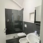 Meschihouse - Liberty 25 Apartment Lecco