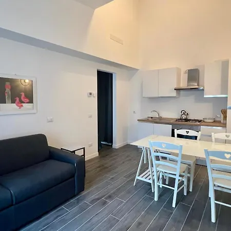 Meschihouse - Liberty 25 *