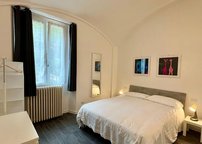 Meschihouse - Liberty 25 * Lecco