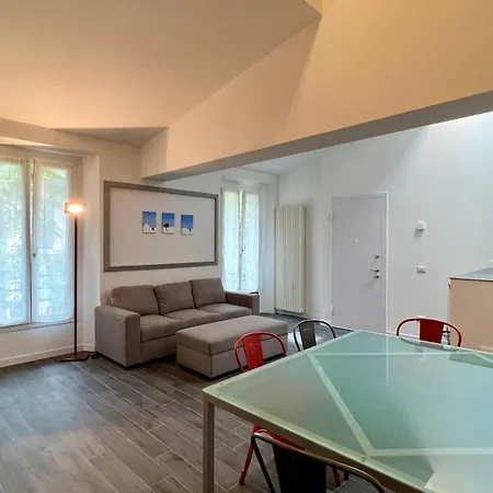 Meschihouse - Liberty 25 * ليكو